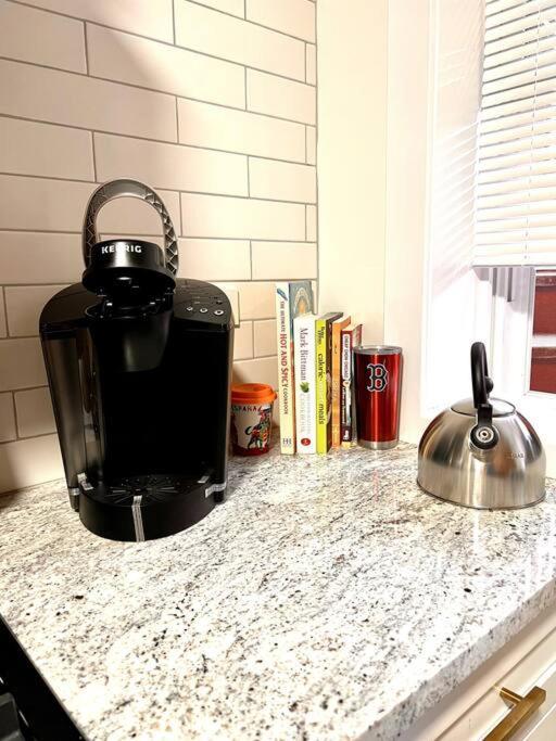Modern Vintage 2Br Walkable To Dining & Lakefront Leilighet Chicago Eksteriør bilde